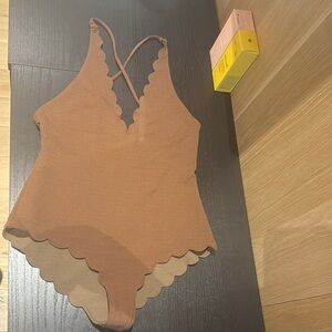 Maryissa north maillot reversible Scalloped Brown Bodysuit